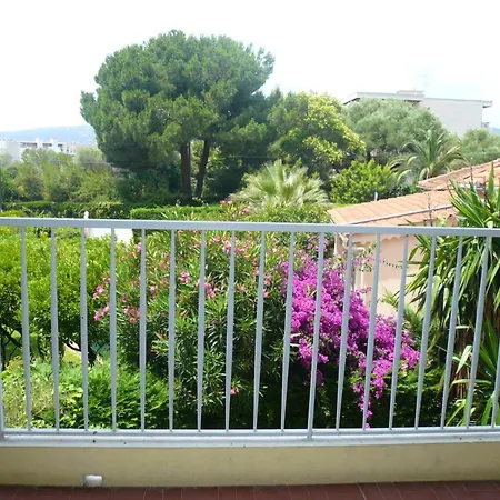 Apartamento Appartement Spacieux A Juan-Les-Pins 130 M² Avec Vue Sur Le Lac